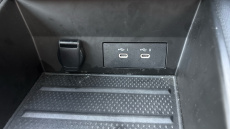 Renault Symbioz 1.6 E-Tech FHEV 145 Iconic Esprit Alpine 5dr Auto Hybrid Estate